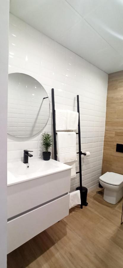 Limerencia: Tu Hogar En Este Blanco Pueblo Frigiliana Buitenkant foto